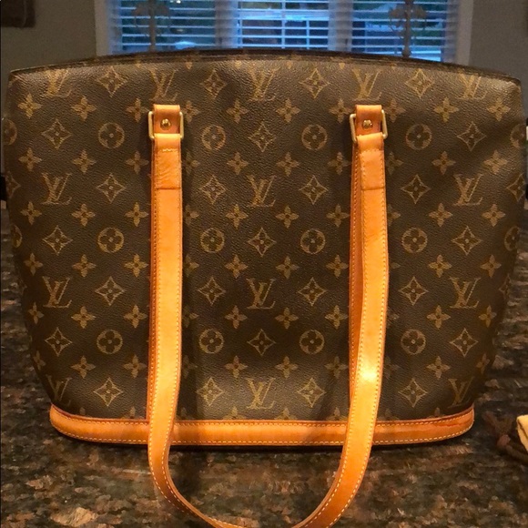 Louis Vuitton Handbags - Louis Vuitton Vintage Babylone shoulder tote
